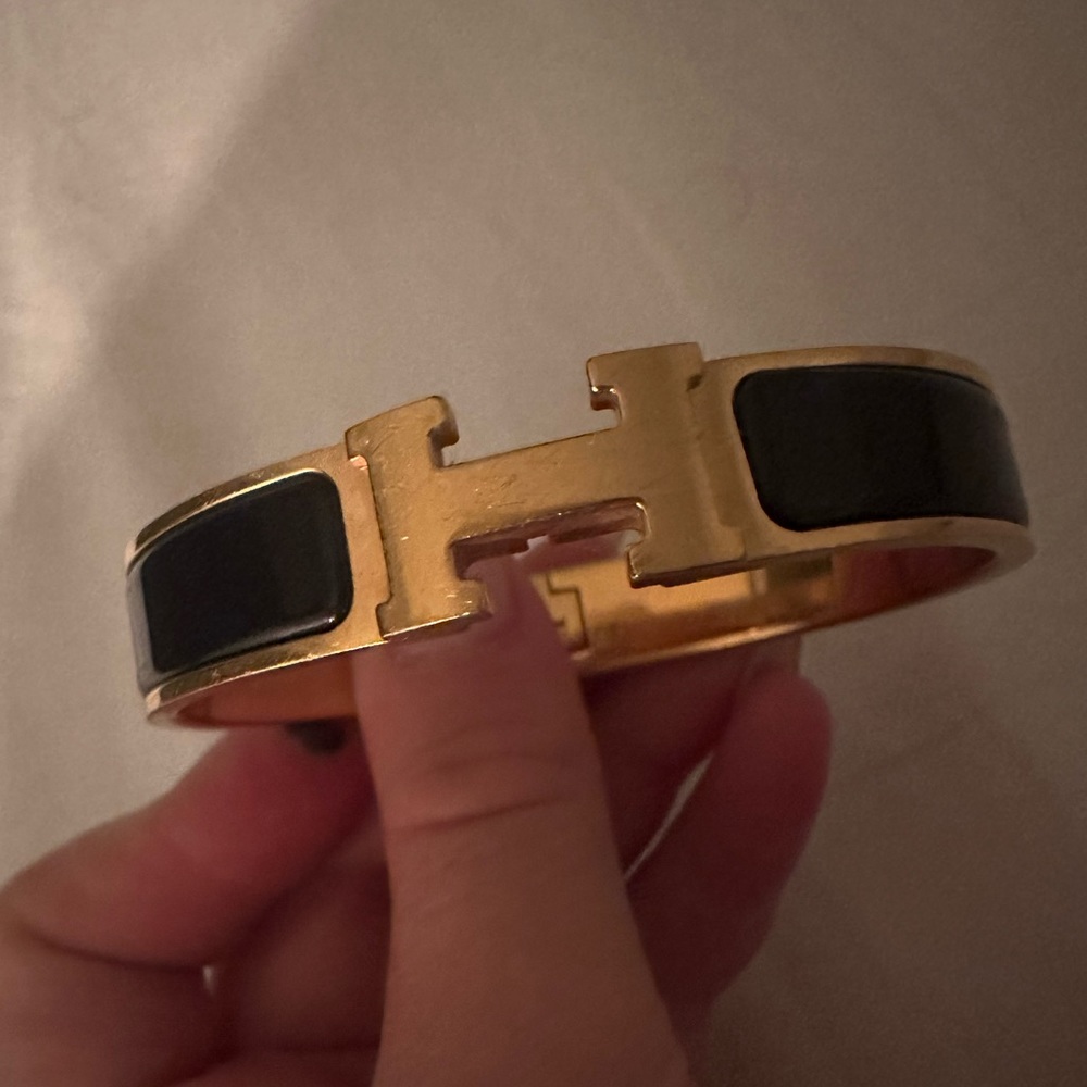 Hermes Clic H Bracelet - Picture 13 of 15